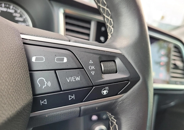 Seat Ateca cena 109900 przebieg: 89210, rok produkcji 2021 z Woźniki małe 191